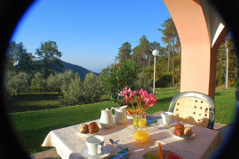 Hotel La Rossola Resort & Natura Bonassola Ngoại thất bức ảnh